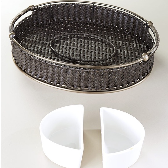 🆕Beautiful Metal Chip and Dip Serving Basket - Picture 3 of 3